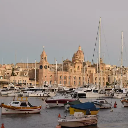 Carina Court Apartamento